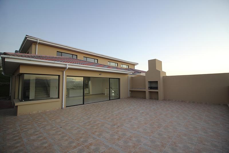 3 Bedroom Property for Sale in Fraaiuitsig Western Cape